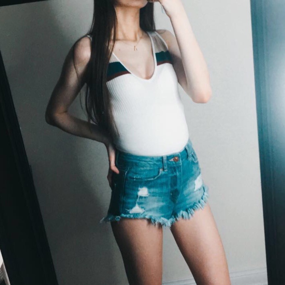 💗5 FOR $12💗 Cute ribbed bodysuit